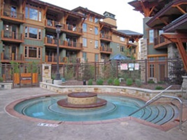 Escala Resort